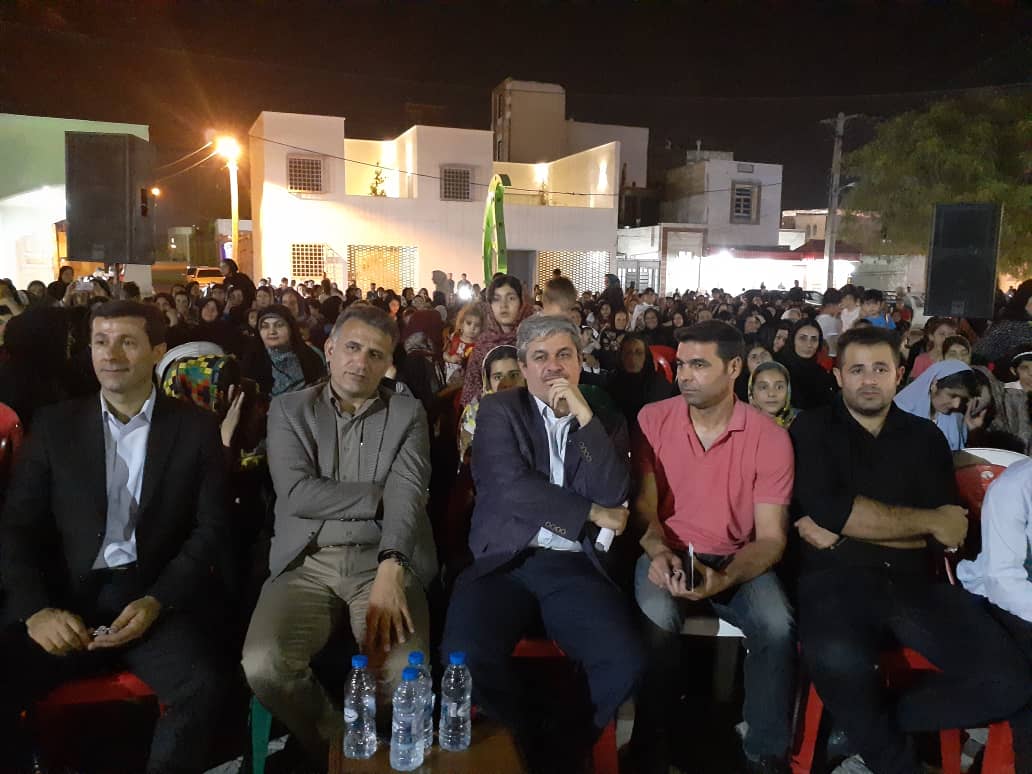 گلایه بازیگر گچسارانی مقابل تاج‌گردون از دعوت گزینشی هنرمندان در جشن تجلیل+تصاویر