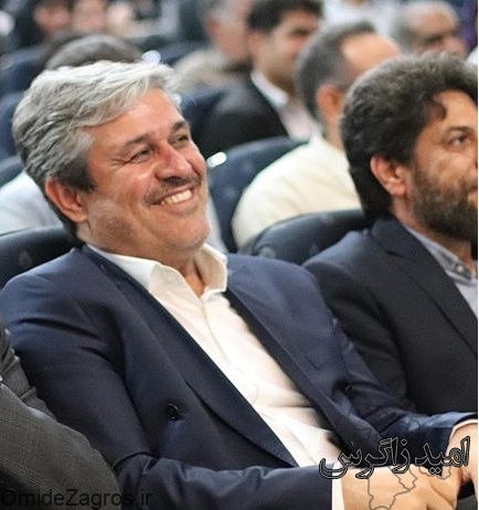 انتقاد تند یک فعال سیاسی از نشست‌های انتخاباتی تاج‌گردون