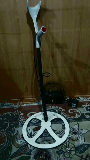 کشف دو دستگاه فلزیاب قاچاق میلیاردی در بهمئی