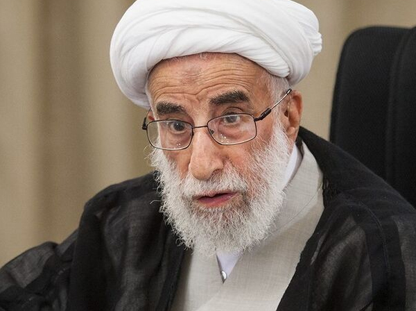 نظر آیت‌الله جنتی در خصوص روند بررسی اعتبارنامه تاج‌گردون