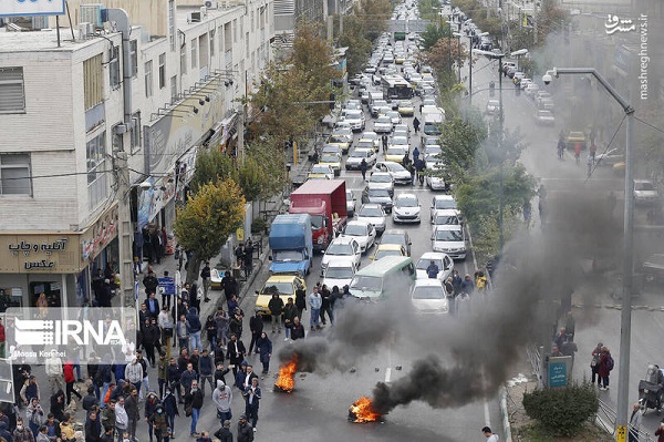 جوابیه‌ای به تاج‌گردون/عاملان گرانی بنزین چه کسانی بودند