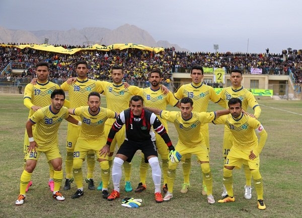 خانه‌ تکانی نفت گچساران/۱۰ بازیکن و یک کادر فنی اخراج شدند