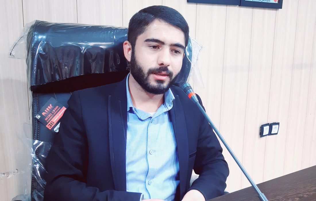 حلالیتم از تاج‌گردون به معنای حمایت از او نیست/منتقد جدی سیاست‌های او هستم