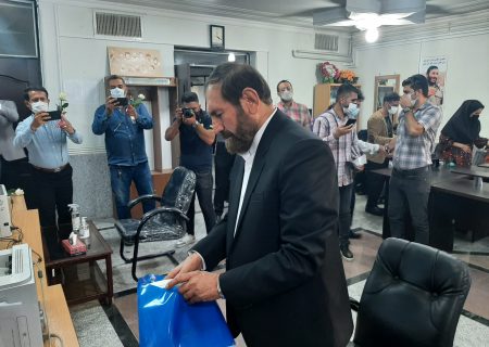 سید قدرت‌الله حسینی ثبت‌نام کرد+عکس