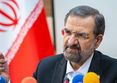 توصیه عجیب بزرگواری به محسن رضایی