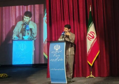 دیگر بهانه‌ای برای کار نکردن نیست/ما وکیل‌الدوله نیستیم/غریبه‌کش نیستیم اما ۸۰ درصد پتروشیمی گچساران غیربومی هستند