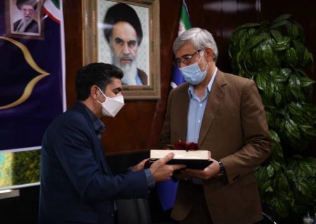 مهندس صفرعلی رئیسی نماینده ویژه مدیرعامل مناطق نفتخیز جنوب ، صیدالی را بدرقه و پورهادی را معارفه کرد + تصاویر