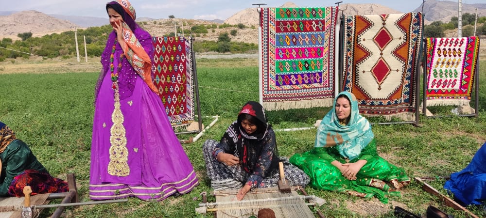 برگزاری تور یک‌روزه بازدید خبرنگاران از صنایع گردشگری و صنایع دستی گچساران+فیلم