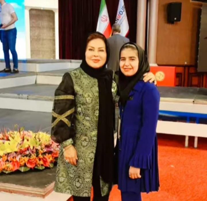 دختر گچسارانی در میان مجریان برتر ایران+تصاویر