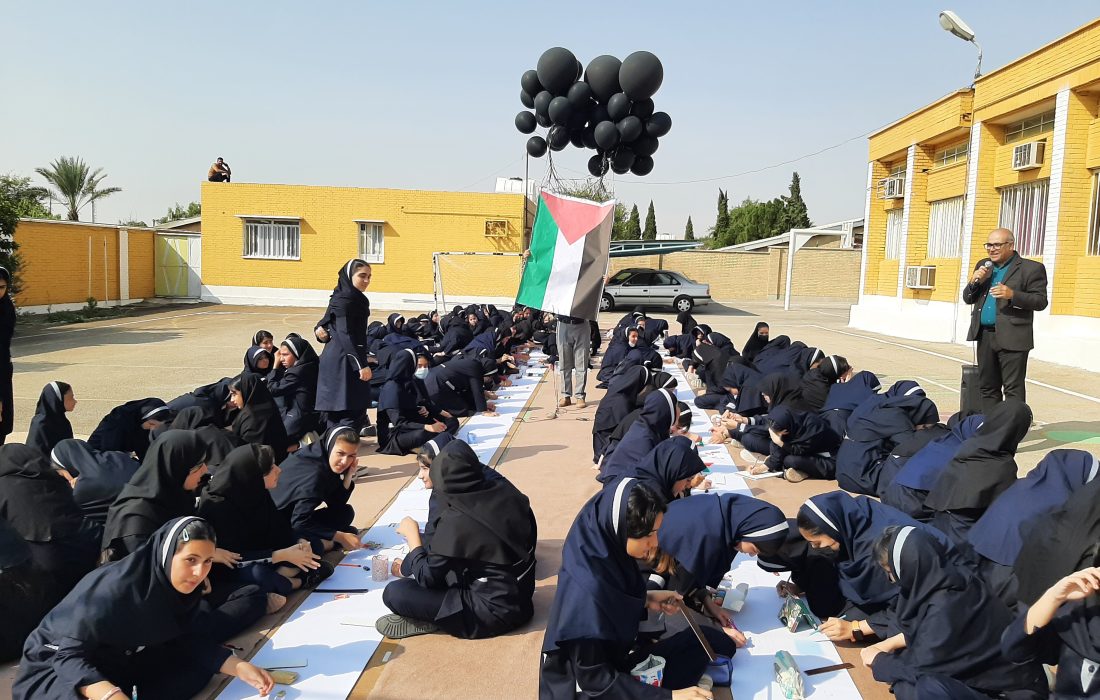 پرچم فلسطین با #غزه در آسمان گچساران