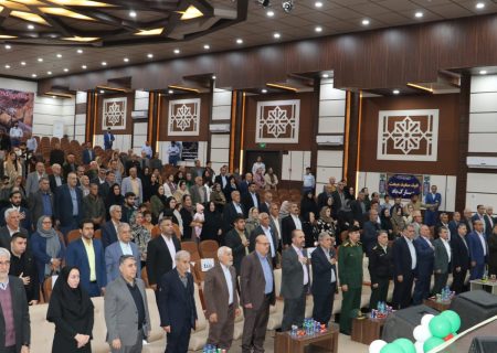    بزرگترین مراسم تجلیل از بازنشستگان در تاریخ مناطق نفتخیز جنوب در نفت گچساران برگزار شد