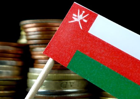 مهاجرت به عمان چقدر پول لازم دارد؟ بررسی هزینه‌های مهاجرت و زندگی در عمان