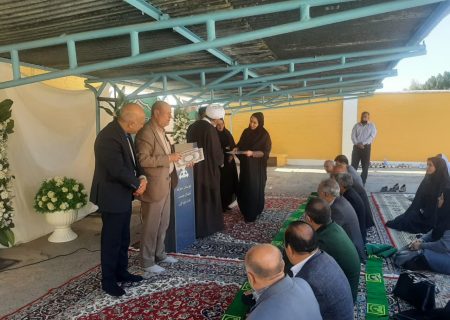 مربیان مدرسه دخترانه صنعت نفت گچساران، مدرسه نمونه کشوری نماز تجلیل شدند