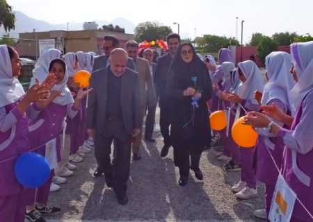 هنرنمایی دانش‌آموزان گچسارانی در بزرگداشت معلم+ تصاویر