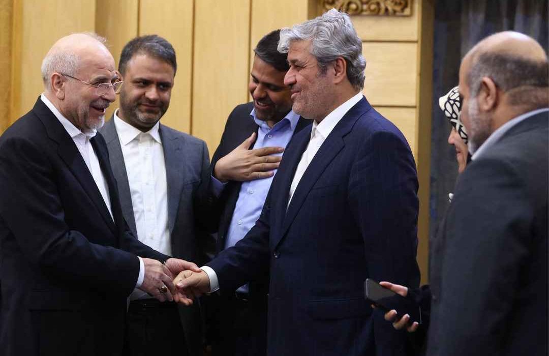  استقبال رسمی از هیات پارلمانی ایران پس از سفر دوره‌ای به آمریکای لاتین در فرودگاه مهرآباد