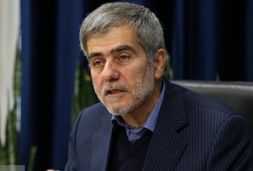 اولین تصاویر از مدال ها و مدارک فریدون عباسی که در نزدیکی محل شهادت پیدا شدند