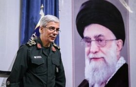 نگاهی به زندگی عالی ترین مقام نظامی ایران شهادت؛ پایان ۹ سال فرماندهی «سرلشکر باقری» بر ستادکل نیروهای مسلح/ از دریافت نشان درجه یک تا پیوستن به برادر شهید