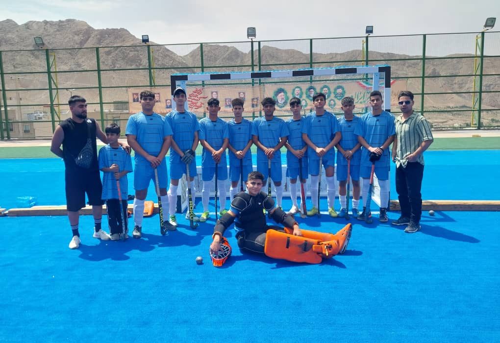 درخشش و صعود هاکی‌بازان کهگیلویه و بویراحمد(گچساران) در مسابقات قهرمانی هاکی ۵ چمنی کشور