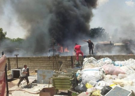 آتش‌سوزی گسترده در مرکز ضایعاتی گچساران