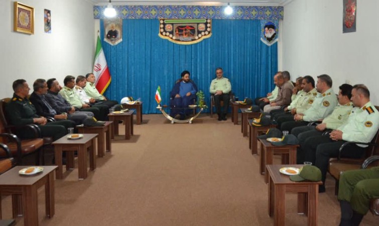 قدردانی امامجمعه گچساران از مجاهدتهای نیروی انتظامی