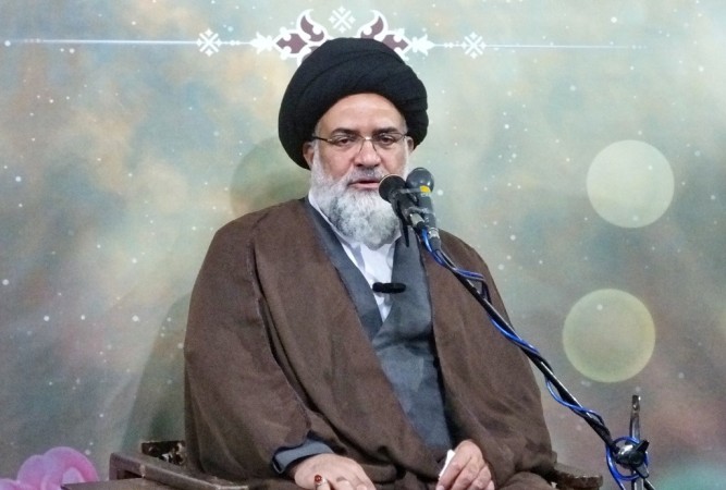 نگرانی «آیت‌الله‌ حسینی» از بدعت‌های عجیب در مراسمات عزا!