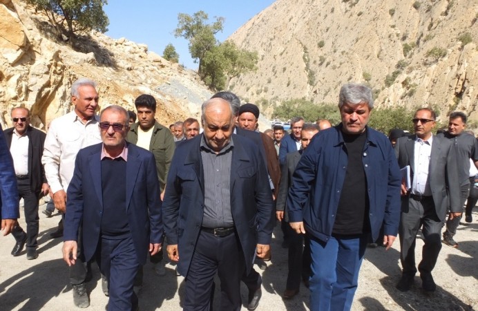 بازدید معاون وزیر راه از پروژه تونل دیل+ تصاویر