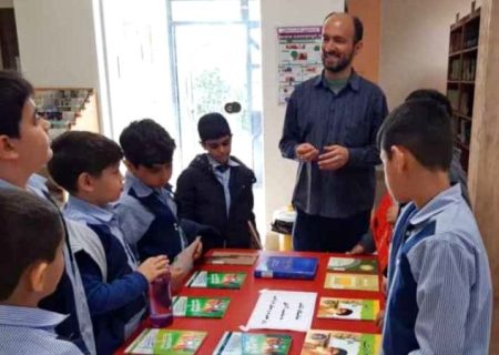 پای دردِ دل‌ کتابدار گچسارانی در هفته کتاب+ تصاویر