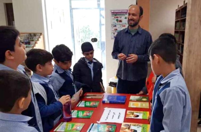 پای دردِ دل کتابدار گچسارانی در هفته کتاب+ تصاویر