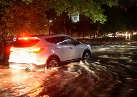 آبگرفتگی معابر و مشکلات شهروندان در گچساران