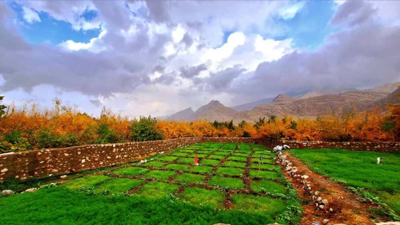 آخرین نفسهای پاییز در روستای دیل گچساران