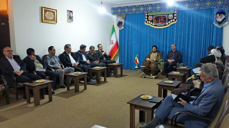 بام نفت ایران آماده آغاز دهه مقاومت+ تصاویر