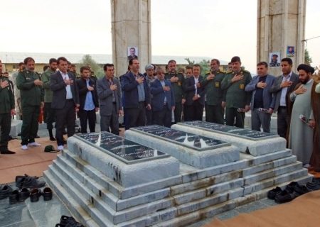 تجدید میثاق مسئولان گچساران با شهدا+ تصاویر