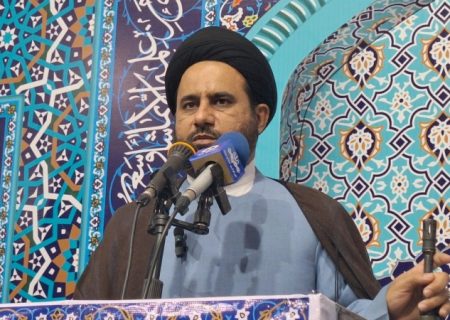 حل مشکلات اقتصادی مردم، اولویت فوری مسئولان است