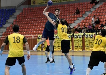 هندبال نفت و گاز گچساران به دنبال خروج از بحران!