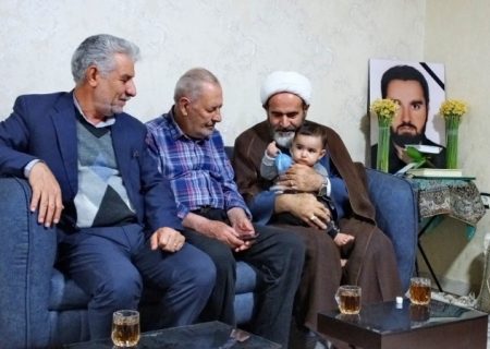 تجدید میثاق مسئولان با خانواده‌های شهدای امنیت گچساران+ تصاویر