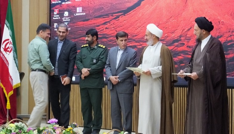 تجلیل از «هادیان سیاسی» در گچساران+ تصاویر