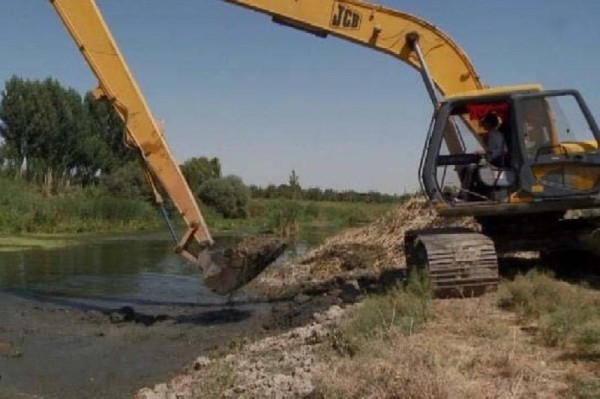 لایروبی حدود ۱۴ هزار متر از رودخانه و آبراهه های کهگیلویه و بویراحمد