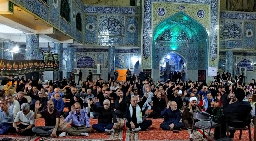 اجتماع بزرگ امام رضاییها در حرم بیبی حیکمه(س)