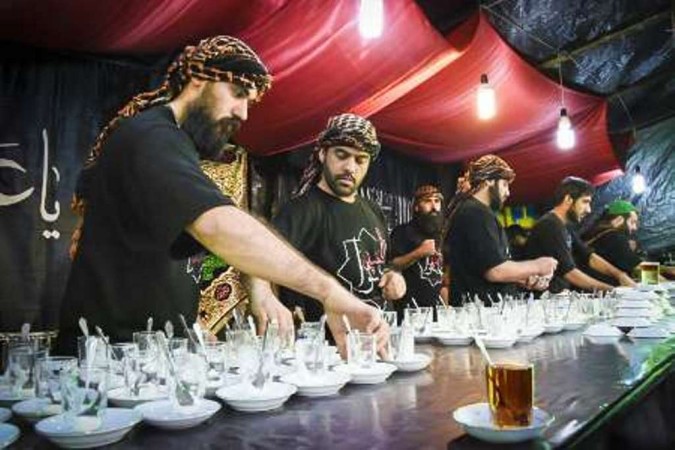 اعزام موکب گچسارانی‌ها به کربلای معلی