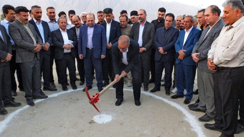 کلنگزنی مجموعه بزرگ نمایندگیهای خودرو در گچساران+ تصاویر