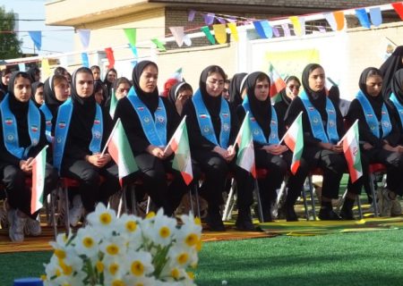 زنگ انقلاب در مدارس گچساران طنین‌انداز شد+ تصاویر