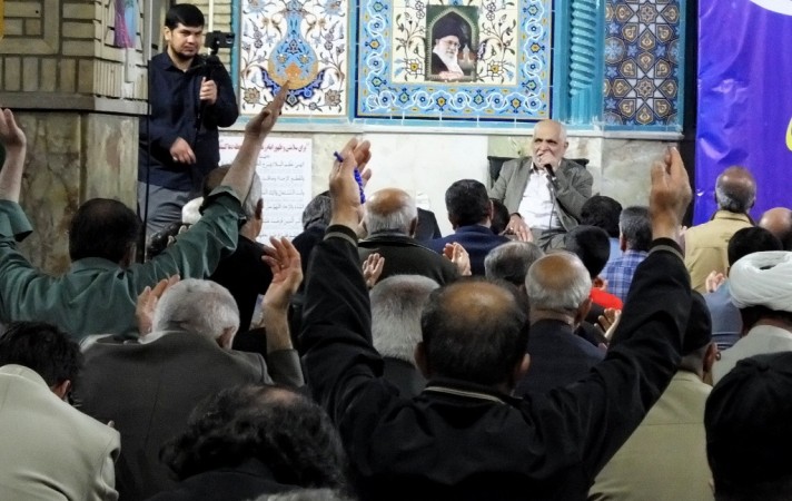 مناجات شعبانیه بانوای «حاج مهدی منصوری» در گچساران+ تصاویر