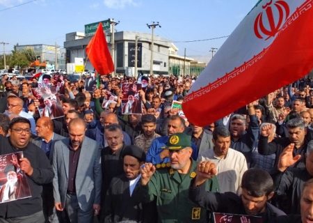 سیل خروشان گچسارانی‌ها با فریاد «مرگ بر آمریکا»+ تصاویر