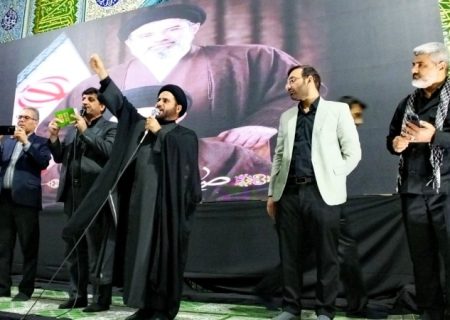 لحظه تاریخی اعلام سومین رهبر انقلاب در شب قدر گچساران+ فیلم