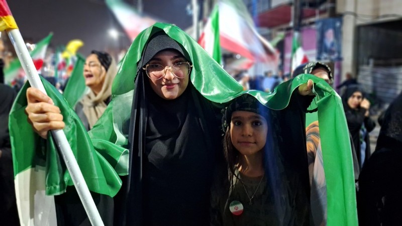 پنجاه و هشتمین شب از رزم خیابانی گچسارانی‌ها